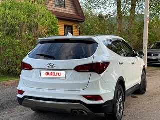 2017 Hyundai Santa Fe III Рестайлинг, белый, 1800000 рублей, вид 4