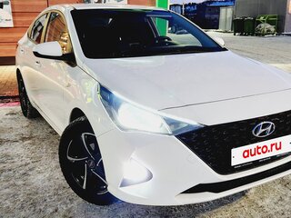 2021 Hyundai Solaris II Рестайлинг, белый, 1450000 рублей, вид 3