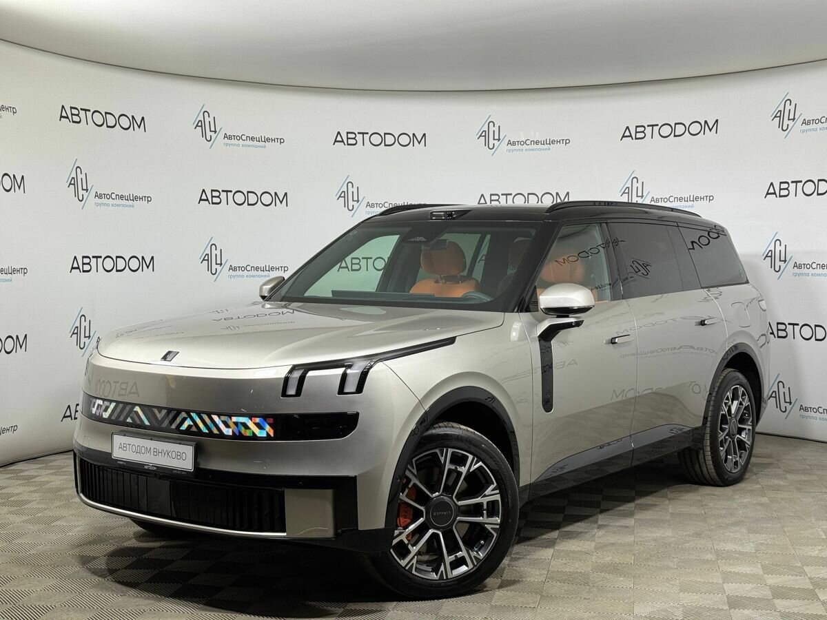 Открыть фотографии: Lynk & Co 900