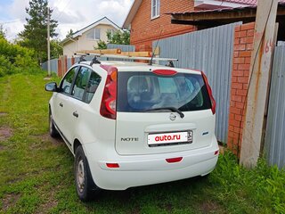 2011 Nissan Note I Рестайлинг, белый, 520000 рублей, вид 3