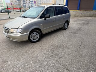 2006 Hyundai Trajet I Рестайлинг, бежевый, 650000 рублей, вид 2