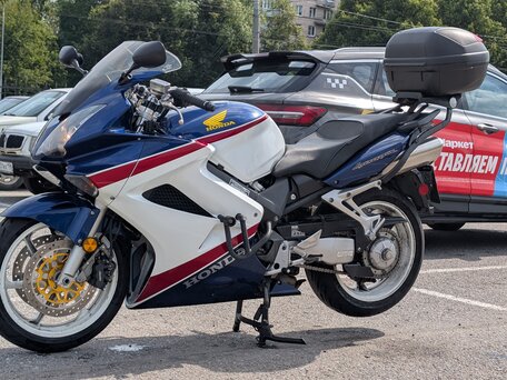 2007 Honda VFR 800, синий, 600000 рублей, вид 2