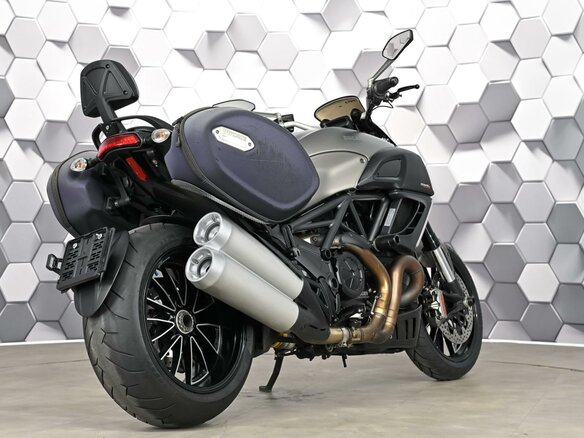 2013 Ducati Diavel, серый, 889000 рублей - вид 6