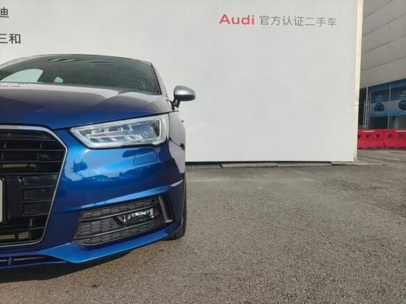 2018 Audi A1 I (8X) Рестайлинг, синий, 960010 рублей - вид 5