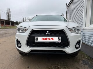 2013 Mitsubishi ASX I Рестайлинг, белый, 950000 рублей, вид 1