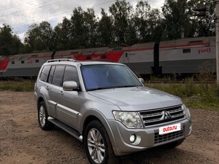 2011 Mitsubishi Pajero IV Рестайлинг 1, серый, 1850000 рублей, вид 4