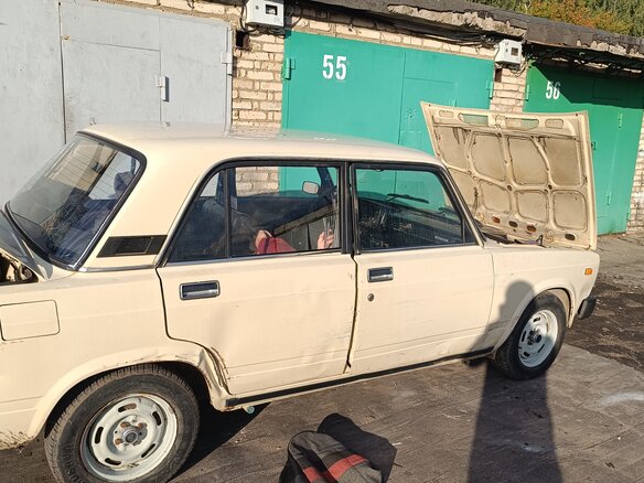 1987 Lada (ВАЗ) 2105, бежевый - вид 2