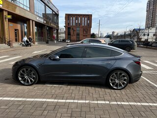 2019 Tesla Model 3 Long Range I, серый, 3250000 рублей, вид 2