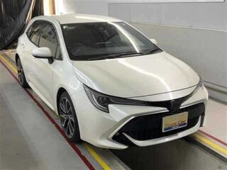 2018 Toyota Corolla XII (E210), белый, 1300000 рублей, вид 1