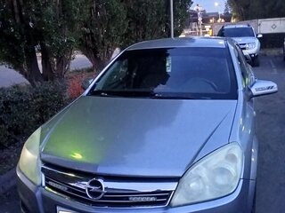2007 Opel Astra H Рестайлинг, серый, 450000 рублей, вид 1