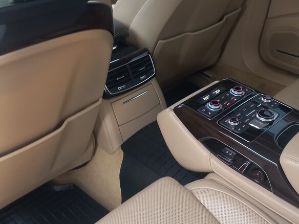 2016 Audi A8 Long III (D4) Рестайлинг, чёрный, 2850000 рублей - вид 7