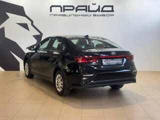 2020 Kia Cerato IV, чёрный, 1489900 рублей, вид 3