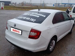 2017 Skoda Rapid I, белый, 600000 рублей, вид 3