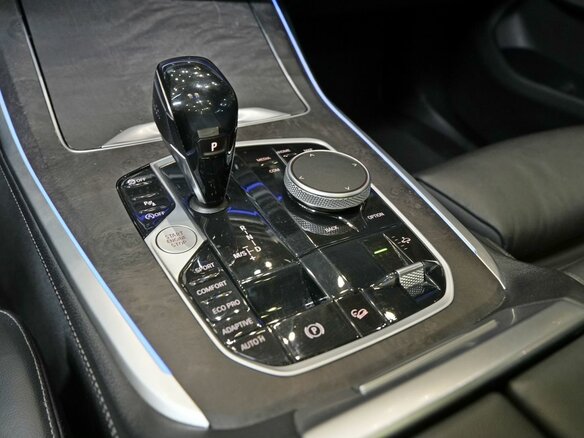 2021 BMW X7 40i I (G07), чёрный - вид 15