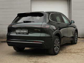 2026 Geely EX5 Гибрид EM-i, зелёный, 3974990 рублей, вид 3