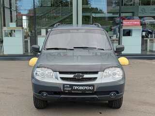 2016 Chevrolet Niva I Рестайлинг, серый, 610000 рублей, вид 2