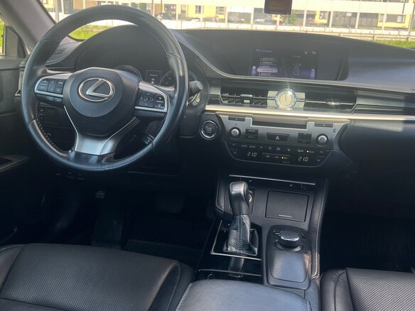 2017 Lexus ES 200 VI Рестайлинг, чёрный, 2400000 рублей - вид 15