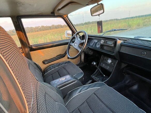 2001 Lada (ВАЗ) 2107, белый, 125000 рублей - вид 8