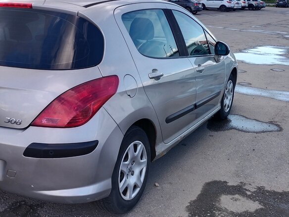 2008 Peugeot 308 I, серый, 489515 рублей - вид 4
