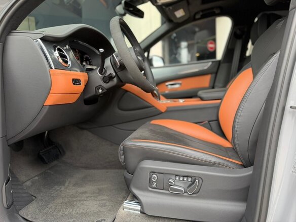 2024 Bentley Bentayga I Рестайлинг, серый - вид 7