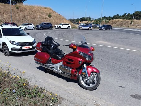 2003 Honda GL 1800 Gold Wing, красный, 810000 рублей, вид 5