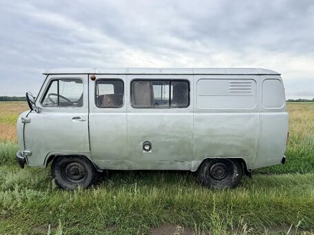 2005 УАЗ 3909, белый, 450000 рублей, вид 3