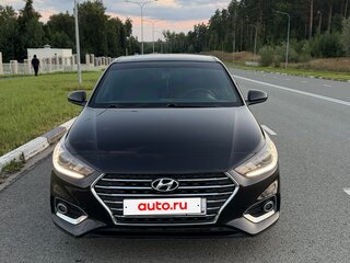 2018 Hyundai Solaris II, чёрный, 1350000 рублей, вид 3