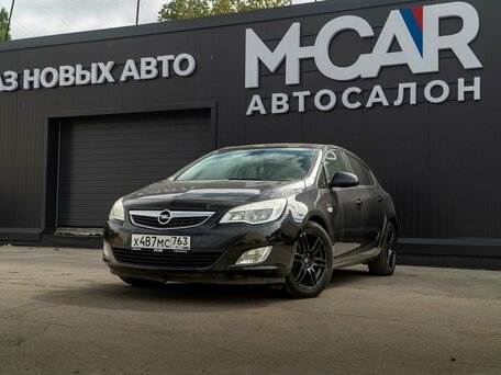 Opel Astra J