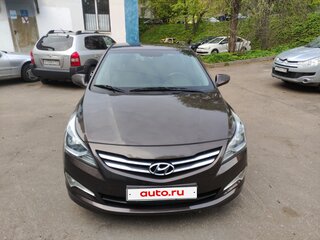 2015 Hyundai Solaris I Рестайлинг, коричневый, 920000 рублей, вид 2