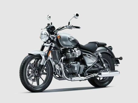 2026 Royal Enfield Super Meteor, серый, 773000 рублей, вид 4