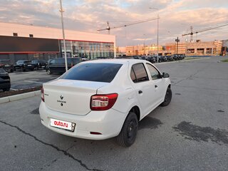 2018 Renault Logan II, белый, 575000 рублей, вид 4