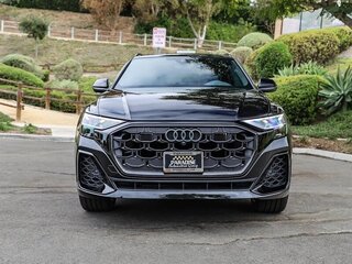 2025 Audi Q8 55 TFSI I (4M) Рестайлинг, чёрный, 12043840 рублей, вид 4