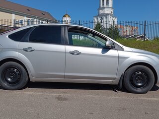 2010 Ford Focus II Рестайлинг, серебристый, 570000 рублей, вид 4