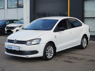 2013 Volkswagen Polo V, белый, 855700 рублей, вид 1