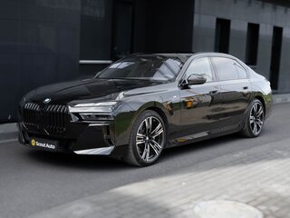 2023 BMW i7 xDrive60 I (G70), чёрный, 9953395 рублей, вид 1