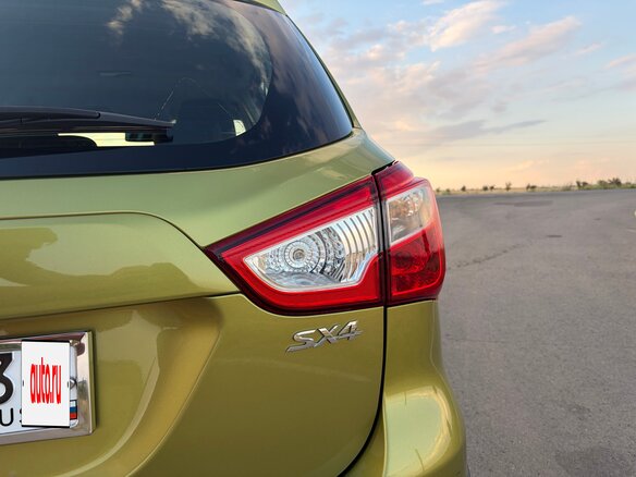 2014 Suzuki SX4 II (S-Cross), зелёный - вид 21