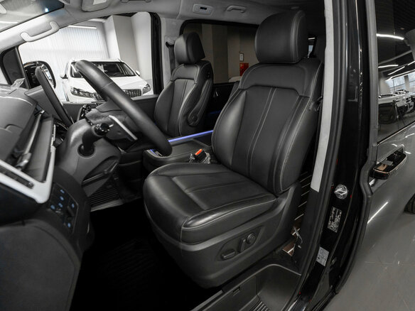 2024 Hyundai Staria I, чёрный - вид 8