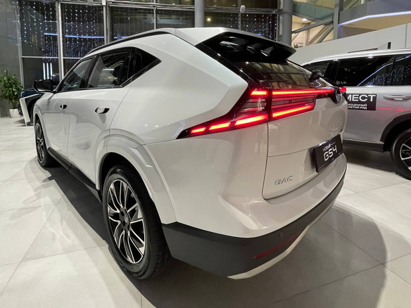 2026 GAC GS4, белый - вид 10