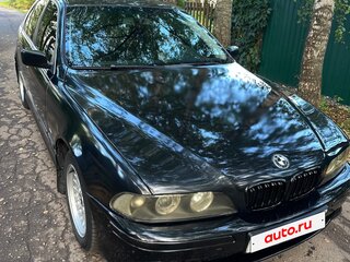2002 BMW 5 серии 525i IV (E39) Рестайлинг, чёрный, 620000 рублей, вид 4