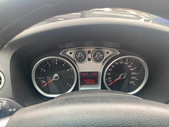 2008 Ford Focus II Рестайлинг, чёрный, 450000 рублей - вид 9