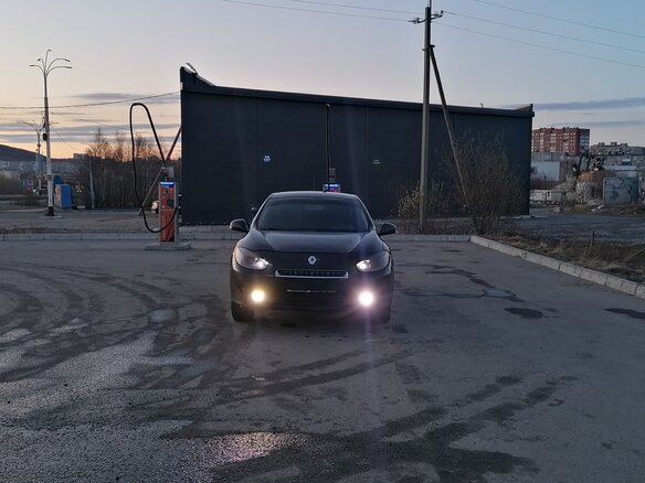 2012 Renault Fluence I, чёрный, 555555 рублей - вид 1