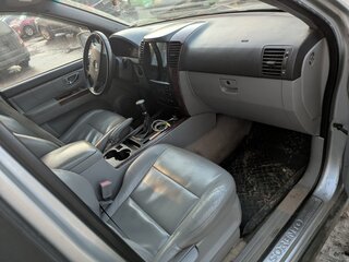 2003 Kia Sorento I, серебристый, 700000 рублей, вид 5