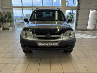 2018 Chevrolet Niva I Рестайлинг, серый, 735000 рублей, вид 3