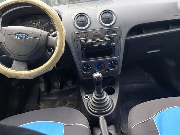 2007 Ford Fusion I Рестайлинг, серебристый, 450000 рублей - вид 4