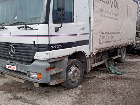 1999 Mercedes-Benz Actros, белый, 1500000 рублей, вид 3