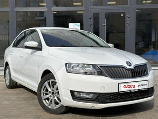 2017 Skoda Rapid I Рестайлинг, белый, 820000 рублей, вид 3