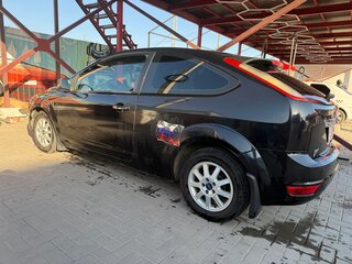 2008 Ford Focus II Рестайлинг, чёрный, 360000 рублей, вид 4
