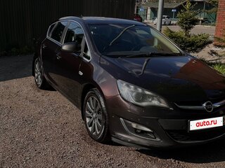 2014 Opel Astra J Рестайлинг, коричневый, 700000 рублей, вид 1