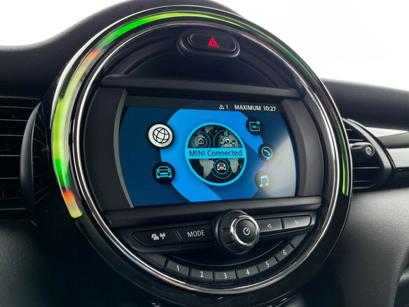 2020 Mini Hatch Cooper III (F55/F56) Рестайлинг, серебристый - вид 13