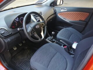 2015 Hyundai Solaris I Рестайлинг, оранжевый, 1249000 рублей, вид 2
